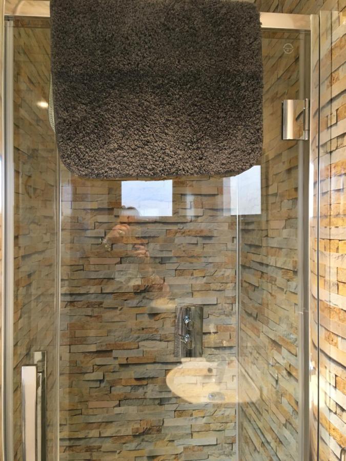 Ade'S River Cabin Lettermacaward Екстериор снимка